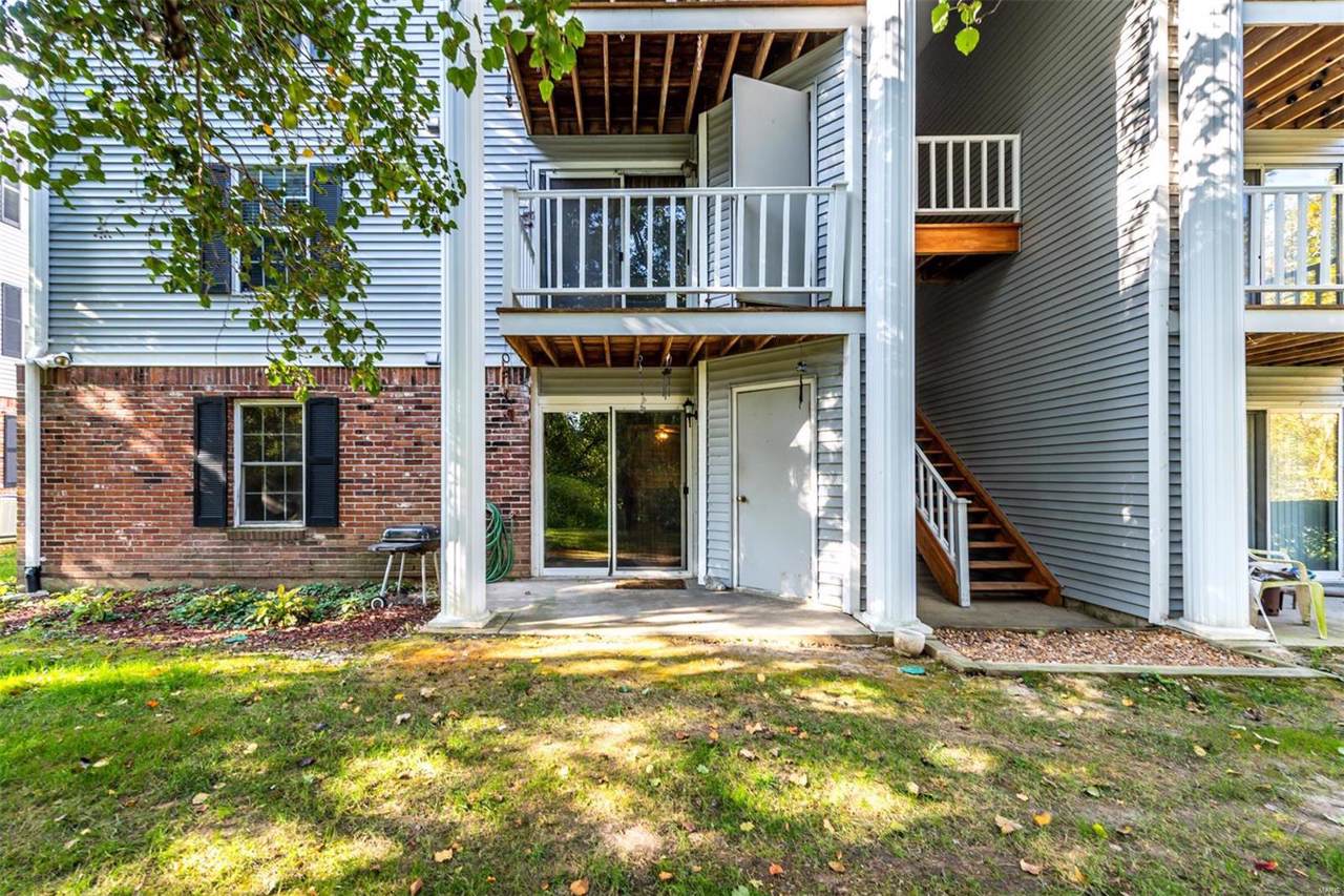 1210 Creve Coeur Crossing - Photo 1