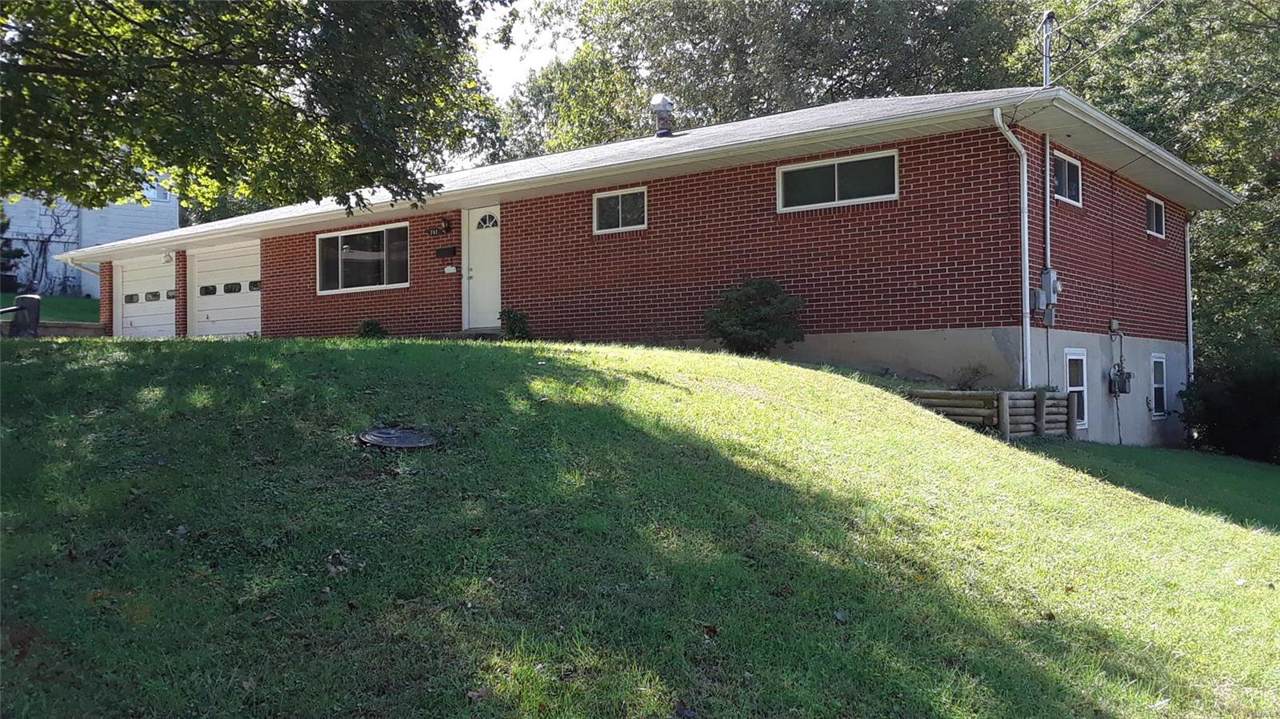 707 Legion Drive - Photo 1