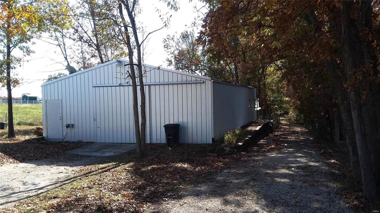 100 Jerry Miller Lane - Photo 1