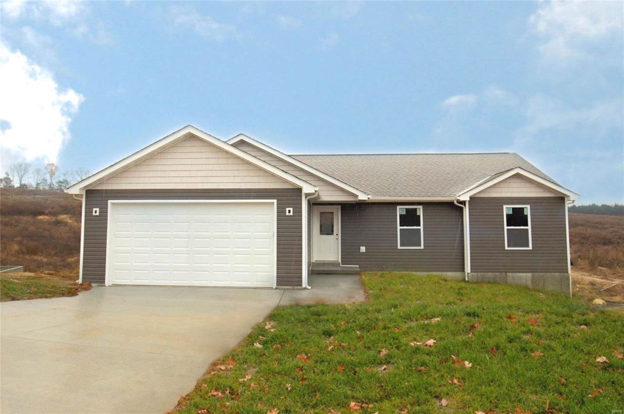 202 Boardwalk Court - Photo 1