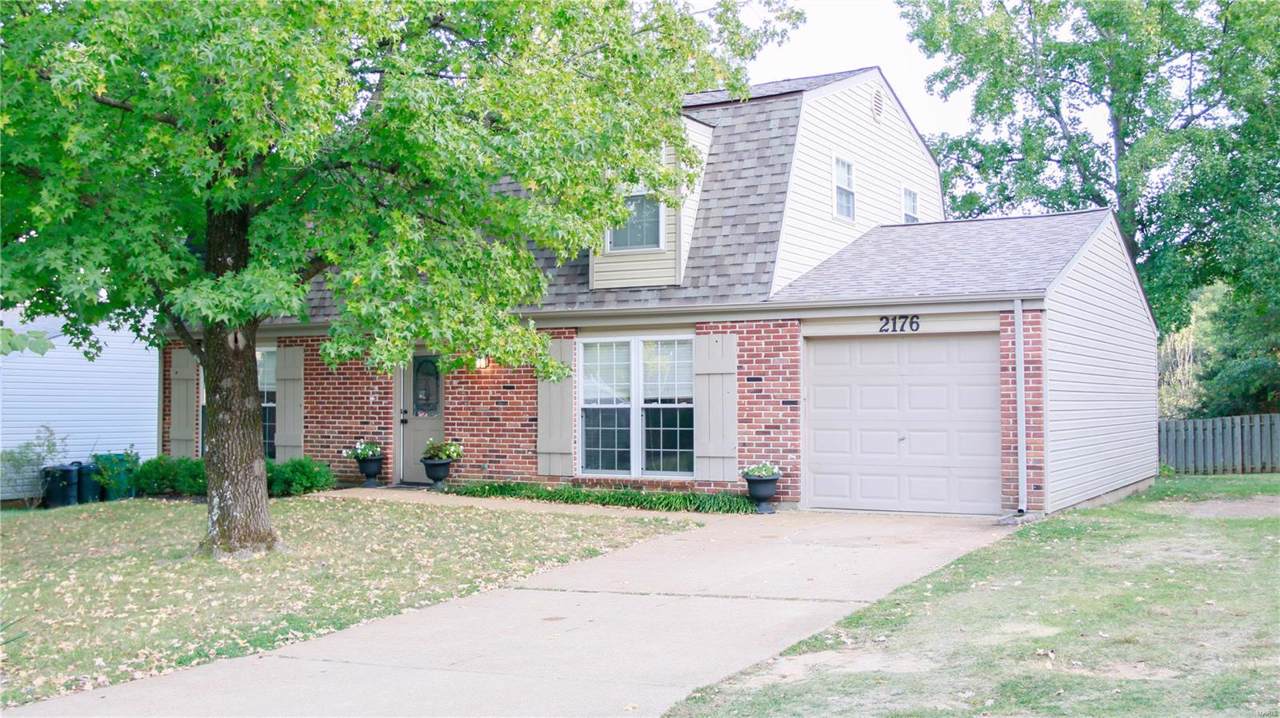 2176 Meadow Drive - Photo 1