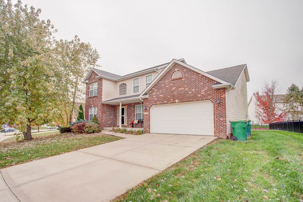 7041 Bellingham Circle - Photo 1