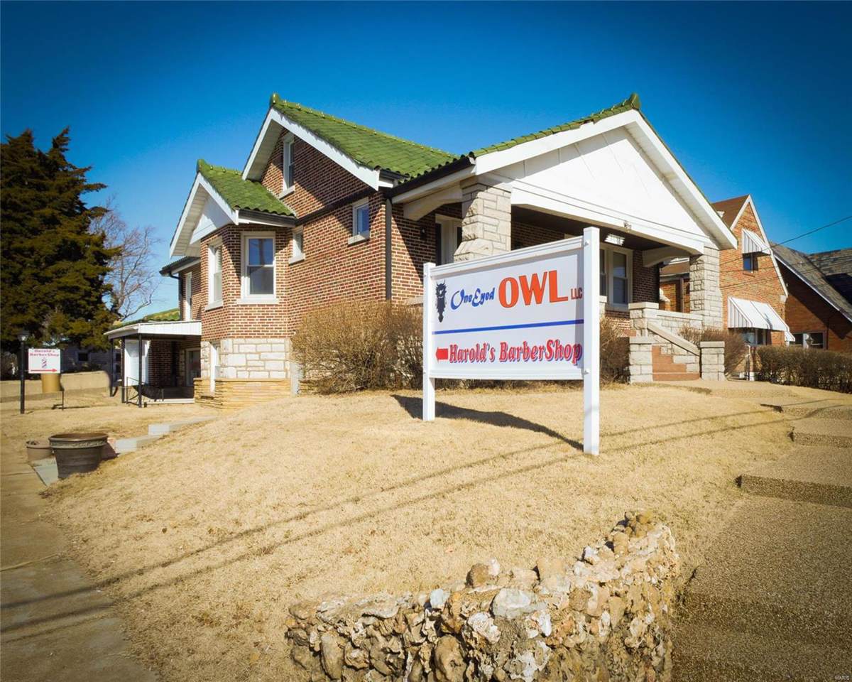 8923 Gravois - Photo 1