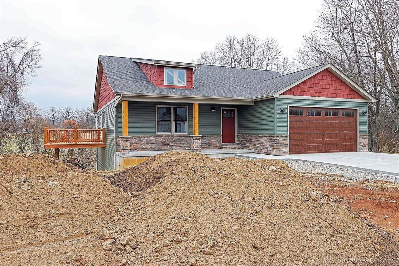 806 Missouri Street - Photo 1
