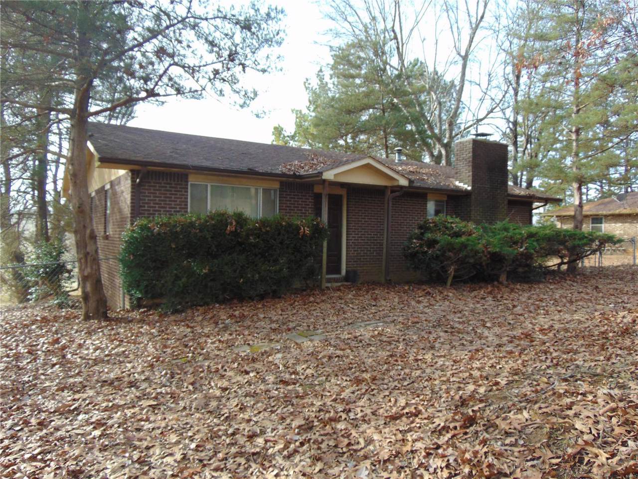 1006 Barton Road - Photo 1