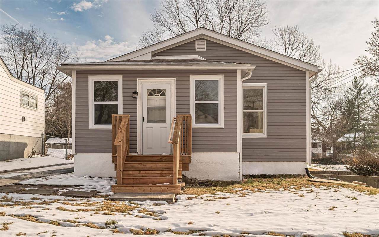 3570 Boswell Avenue - Photo 1