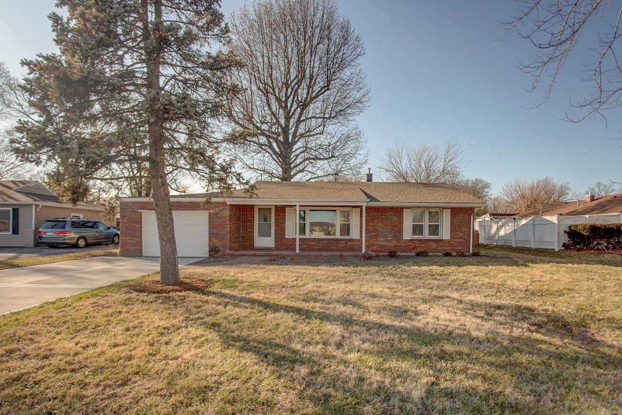 403 Hartman Lane - Photo 1