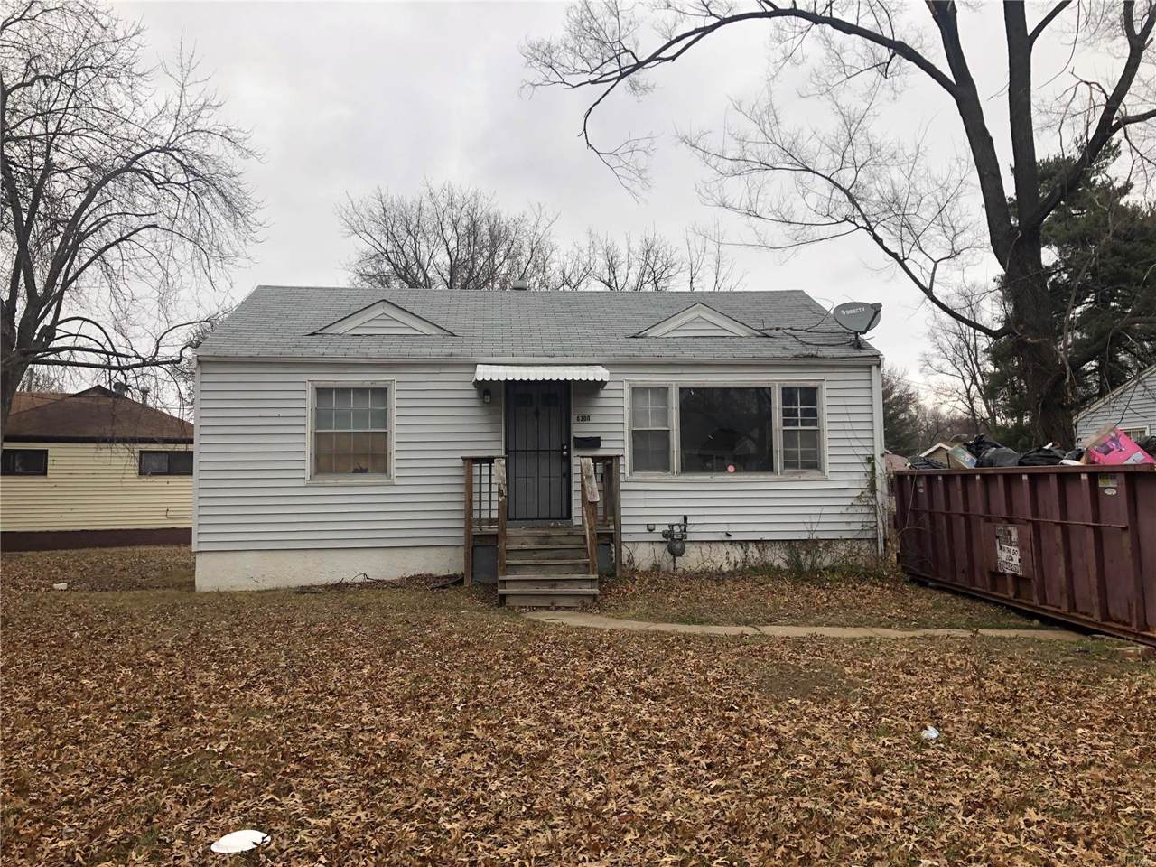 6300 Abbott - Photo 1