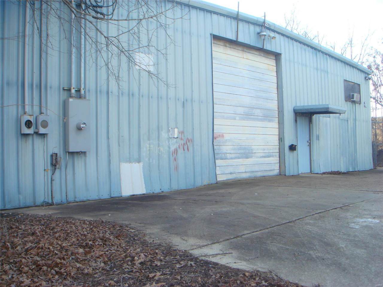 380 Oak Street - Photo 1