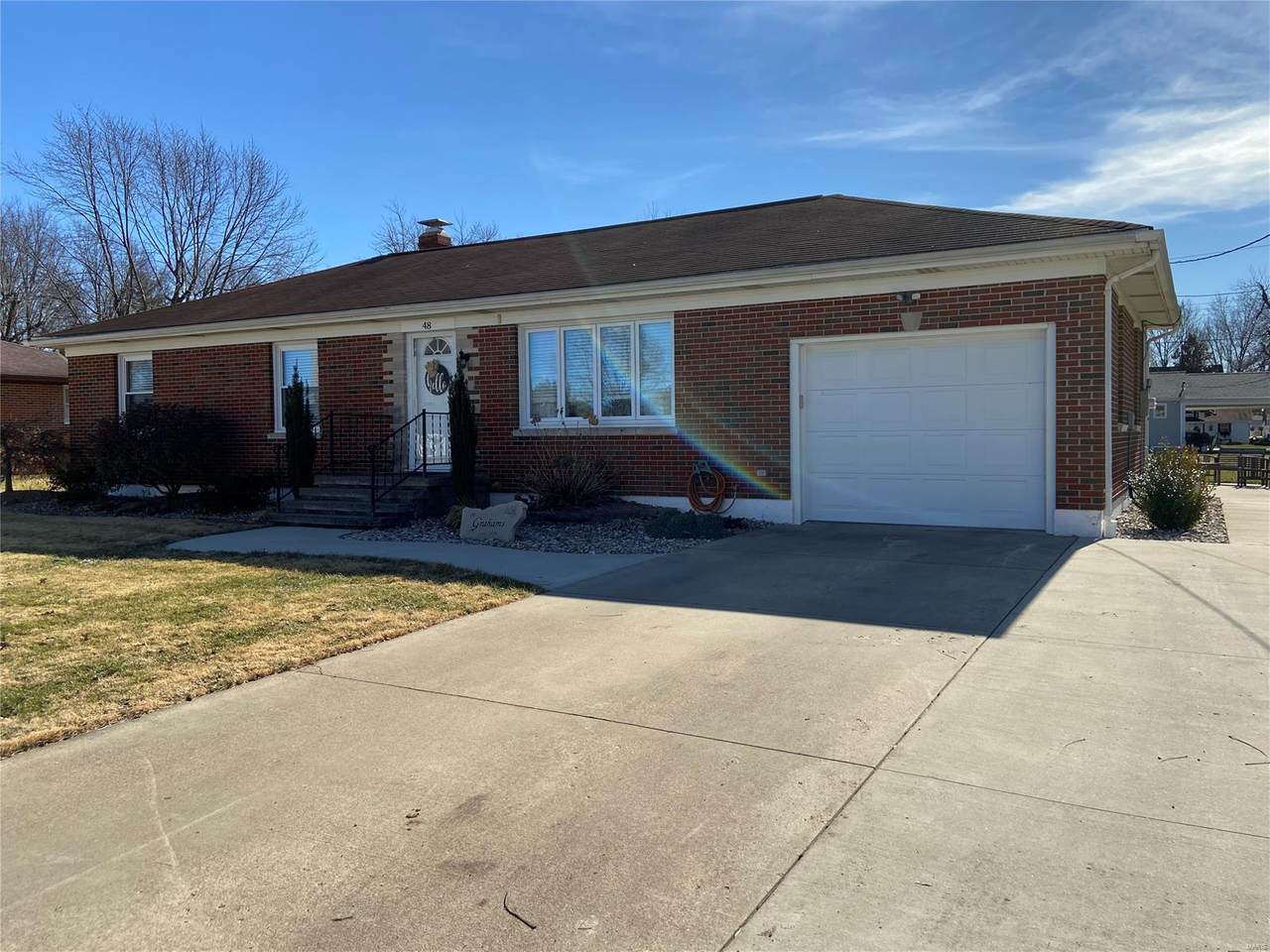 48 Maple - Photo 1