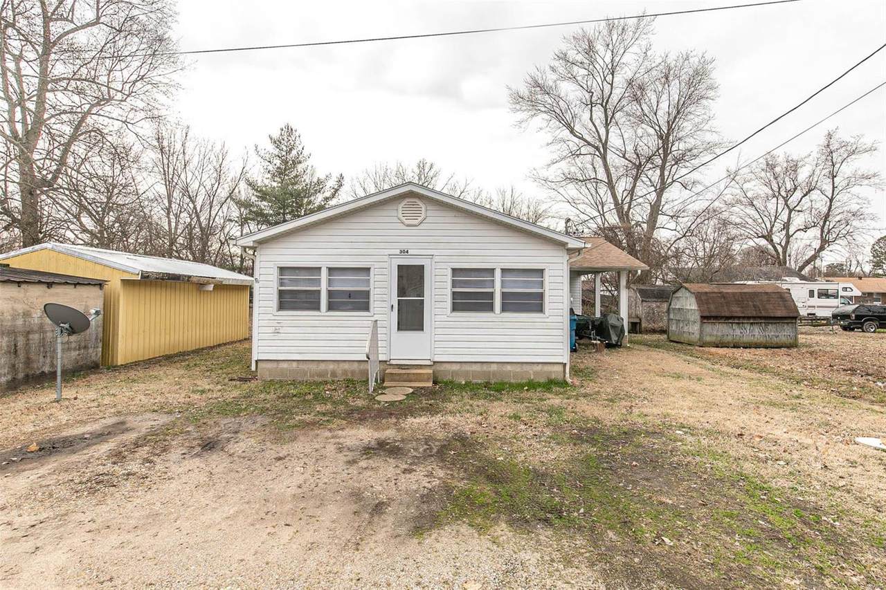 304 5th Street - Photo 1