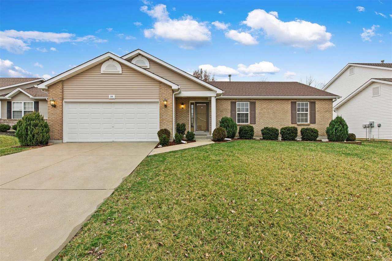 210 Ashford Oaks Drive - Photo 1