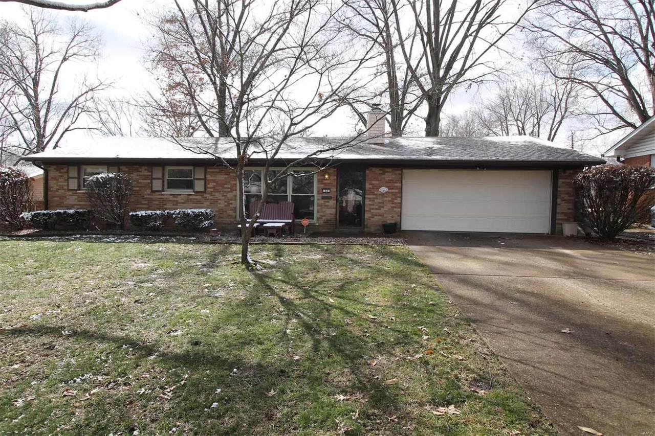 13 Beth Ann Drive - Photo 1
