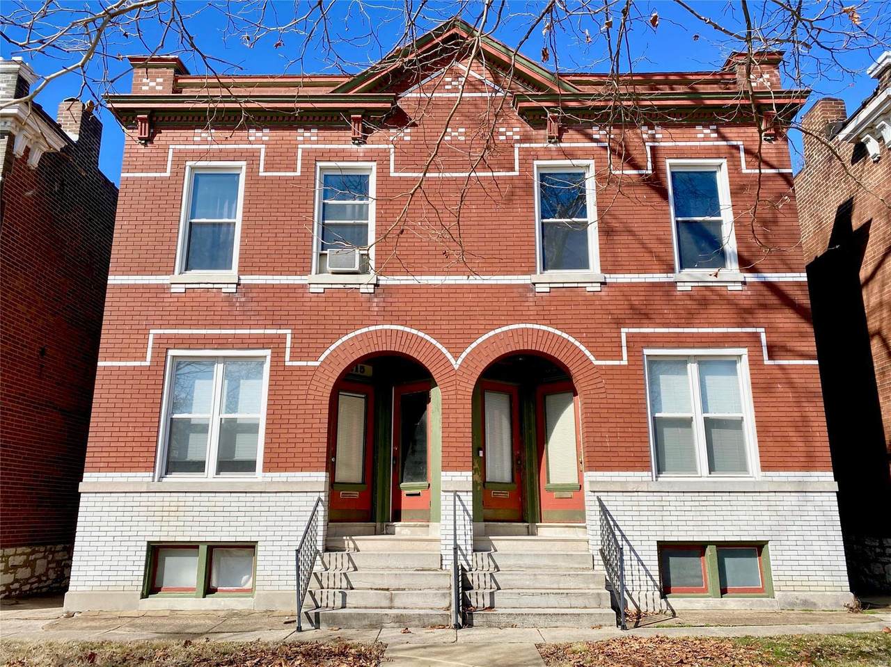 5211 Alaska Avenue - Photo 1