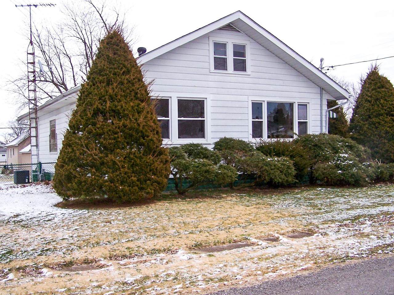 120 Mor Street - Photo 1