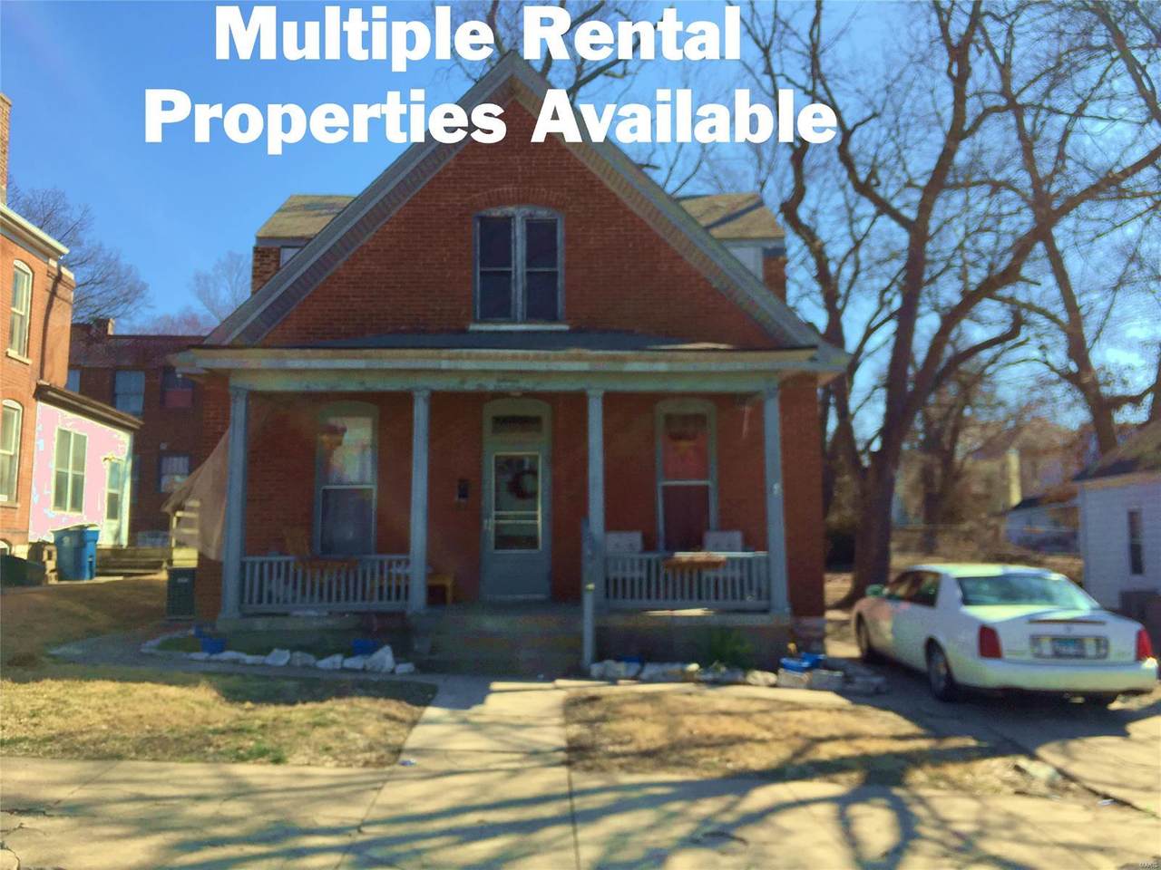 717 Spring - Photo 1