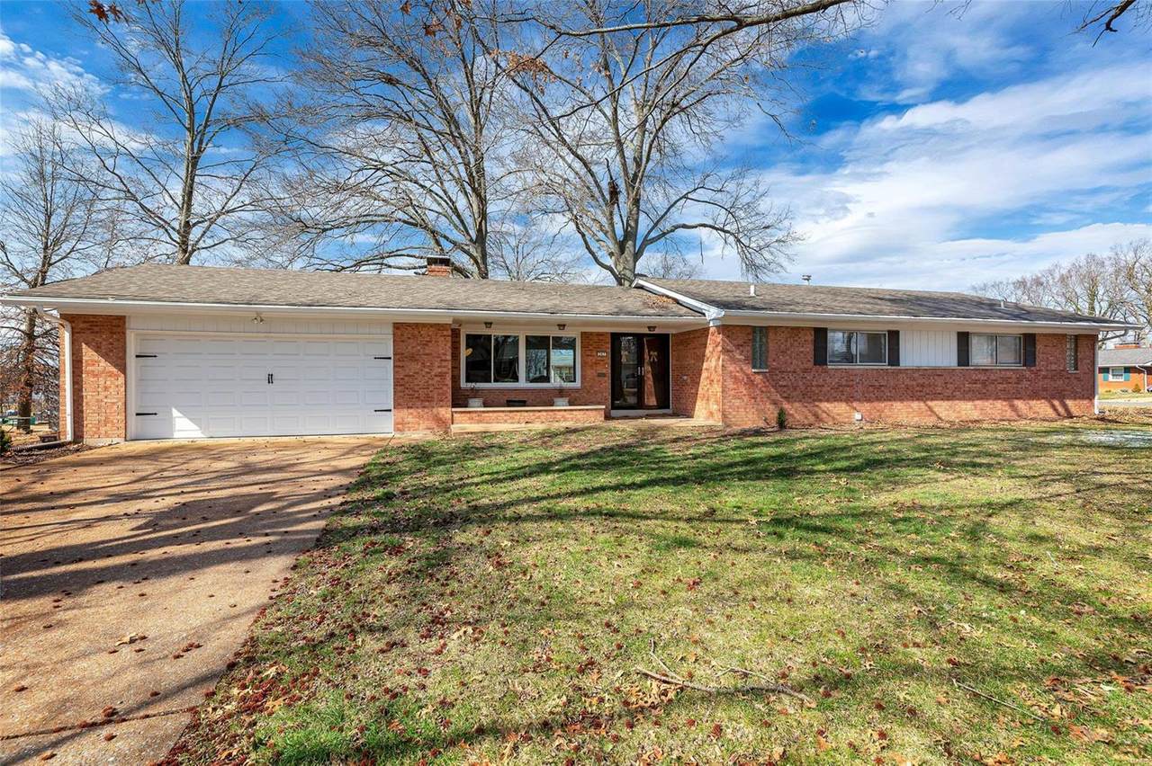 243 Goodhaven Street - Photo 1