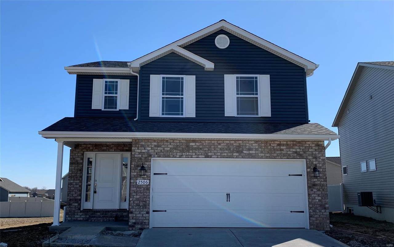 2506 London Lane - Photo 1