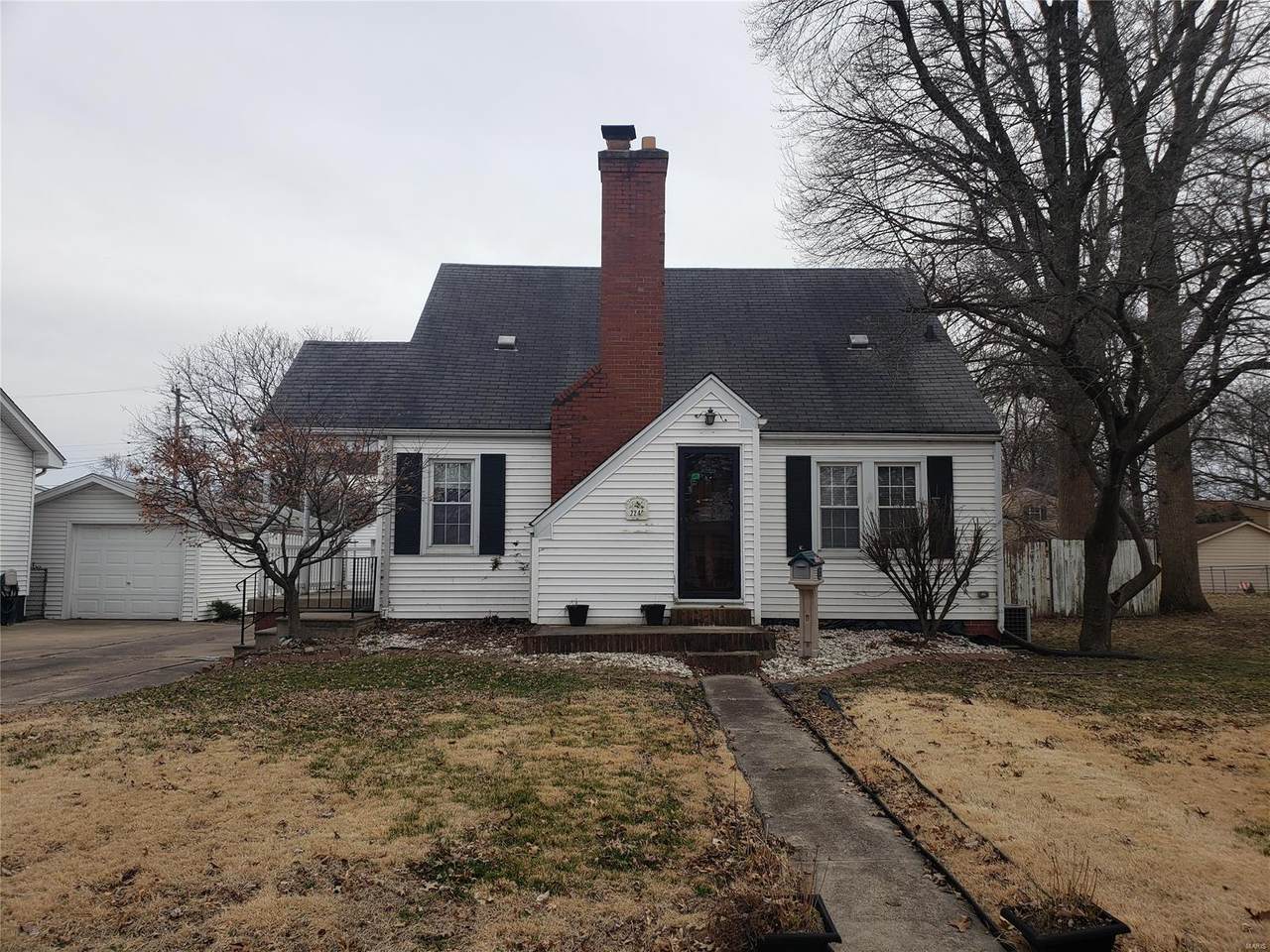 2240 Lynch Avenue - Photo 1