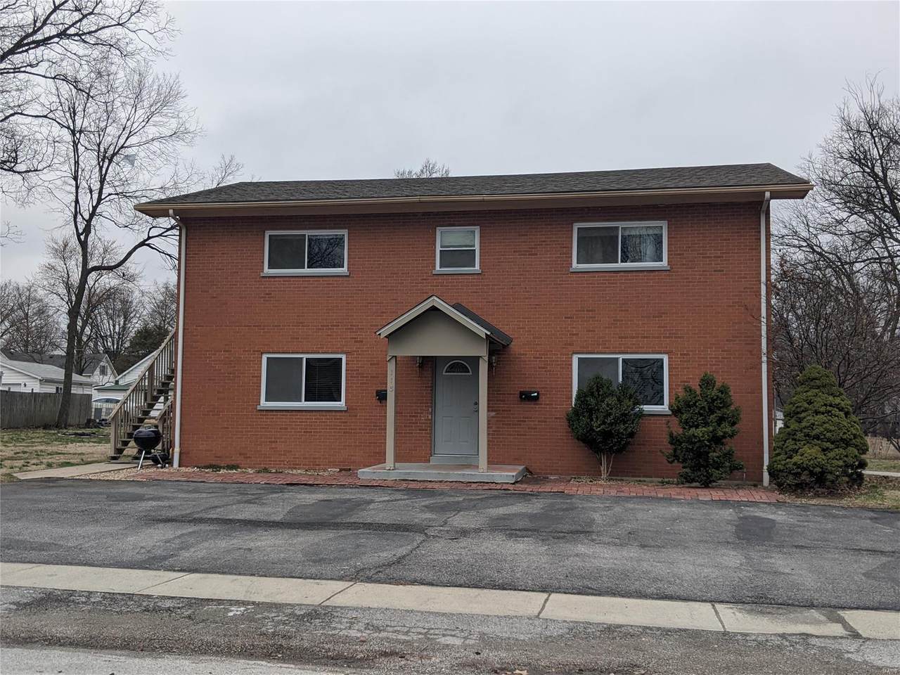 113 Apple Street - Photo 1