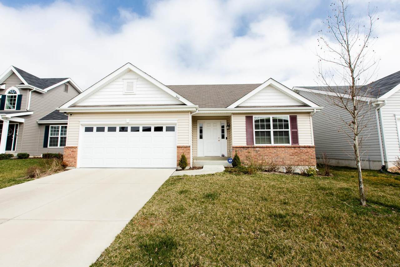 244 Longridge Circle - Photo 1