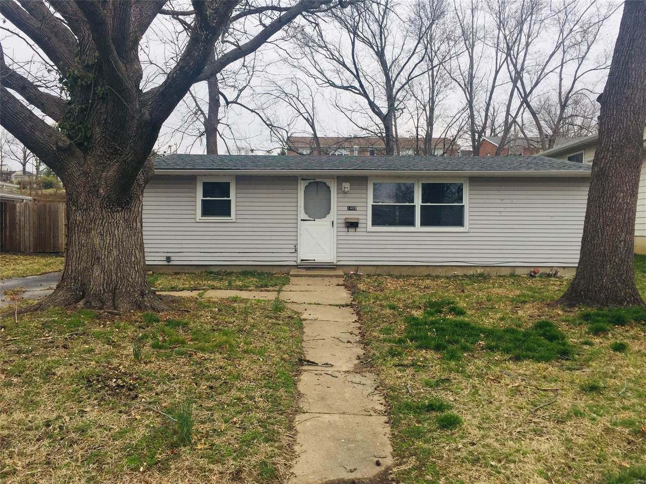 1409 6th Street - Photo 1