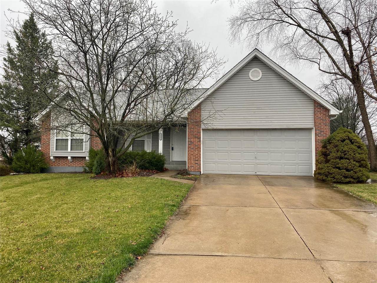 2232 Pendleton Circle - Photo 1