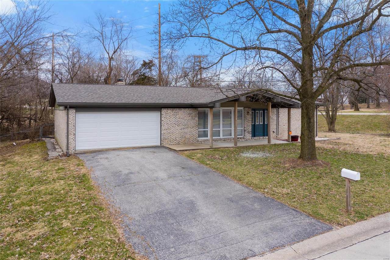 2 Saint John Drive - Photo 1