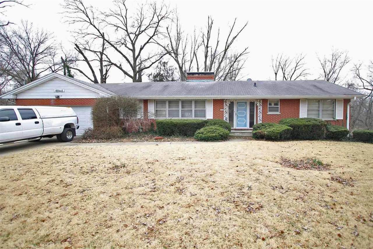 15 Hebner Drive - Photo 1