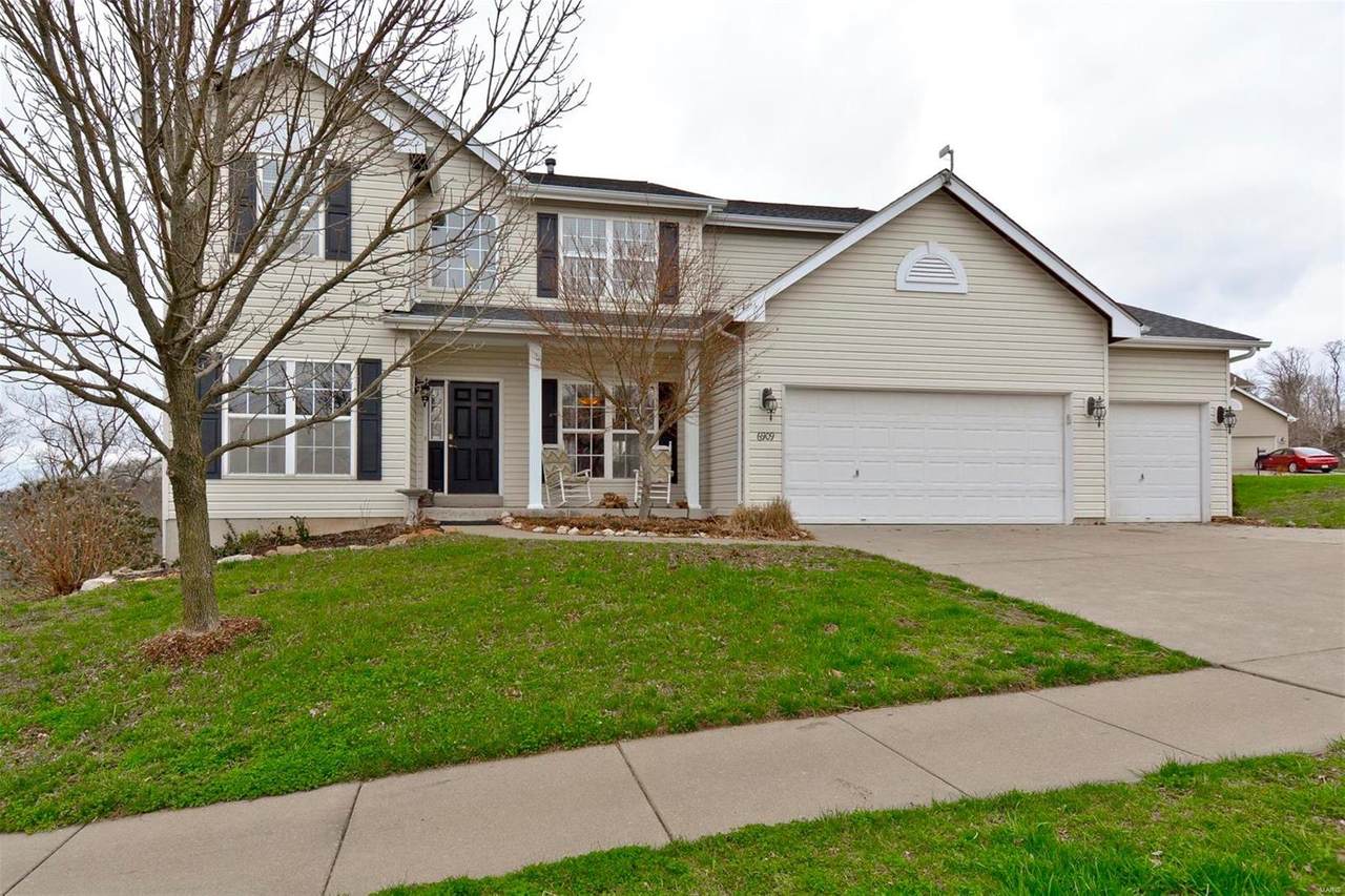 6909 Eagle Crest - Photo 1