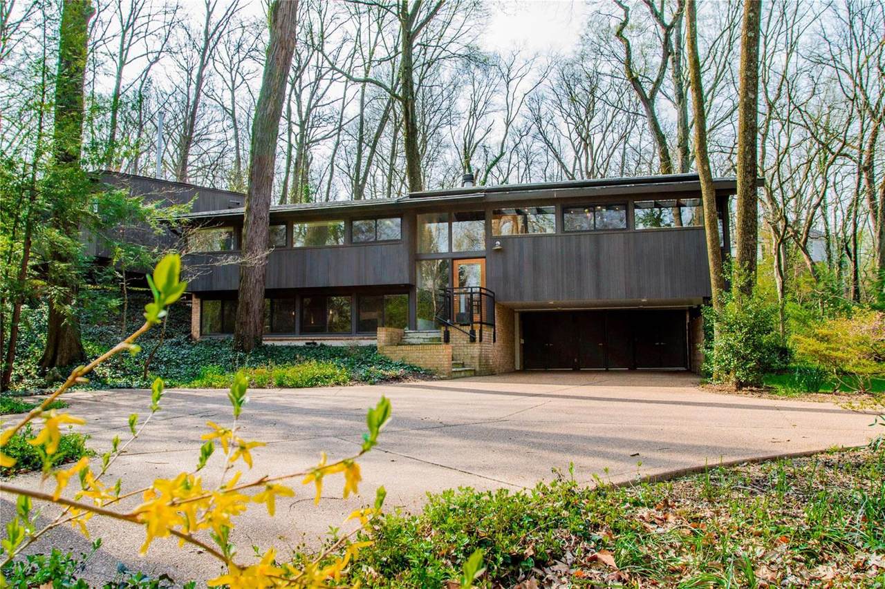 1122 Warson Woods Drive - Photo 1