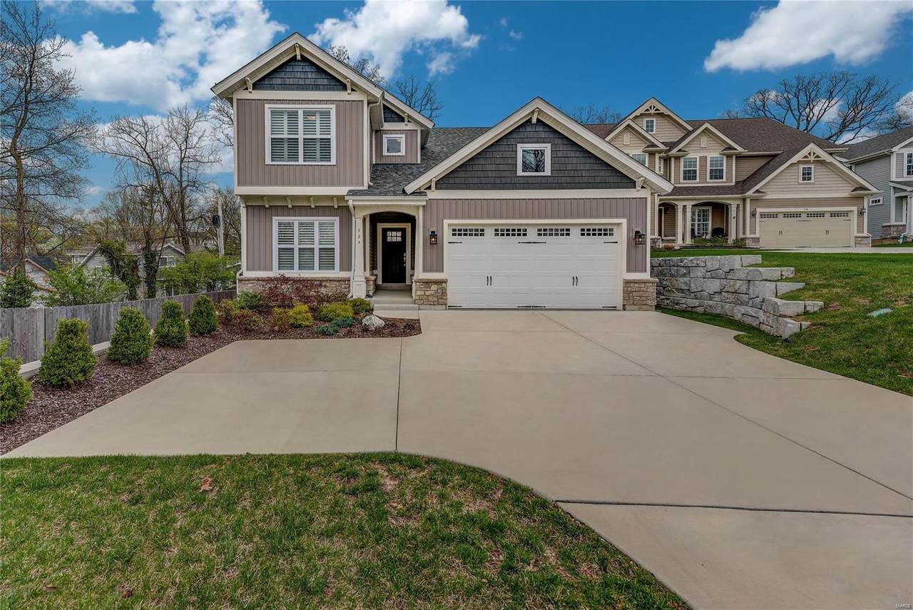 724 Craig Drive - Photo 1