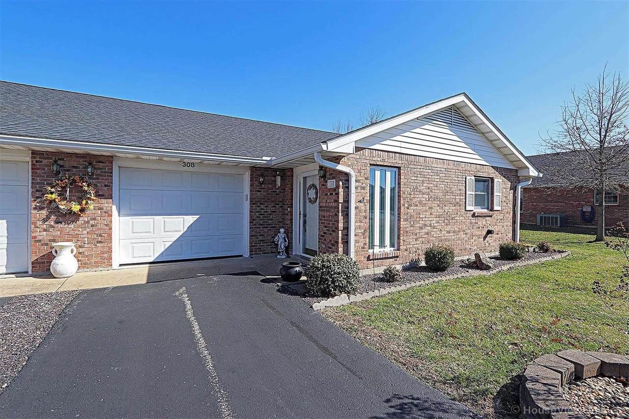 308 Green Tree Lane - Photo 1