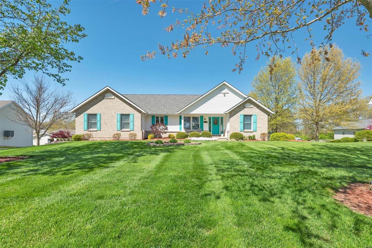 527 Bridgeway Drive - Photo 1 527 Bridgeway Drive - Photo 1