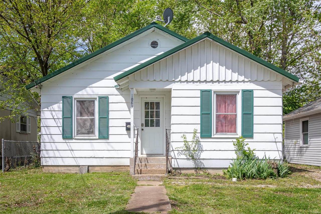1083 Adams - Photo 1