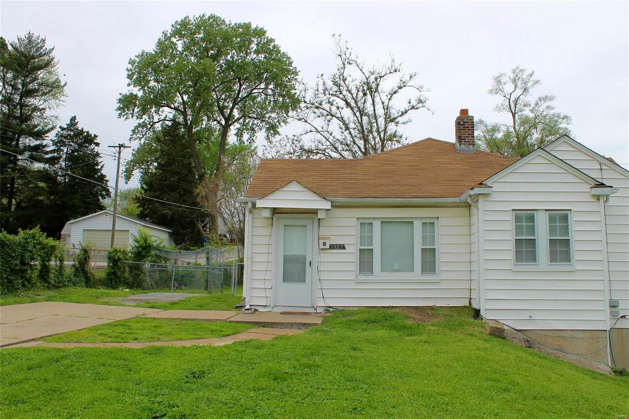 3403 Wismer Road - Photo 1