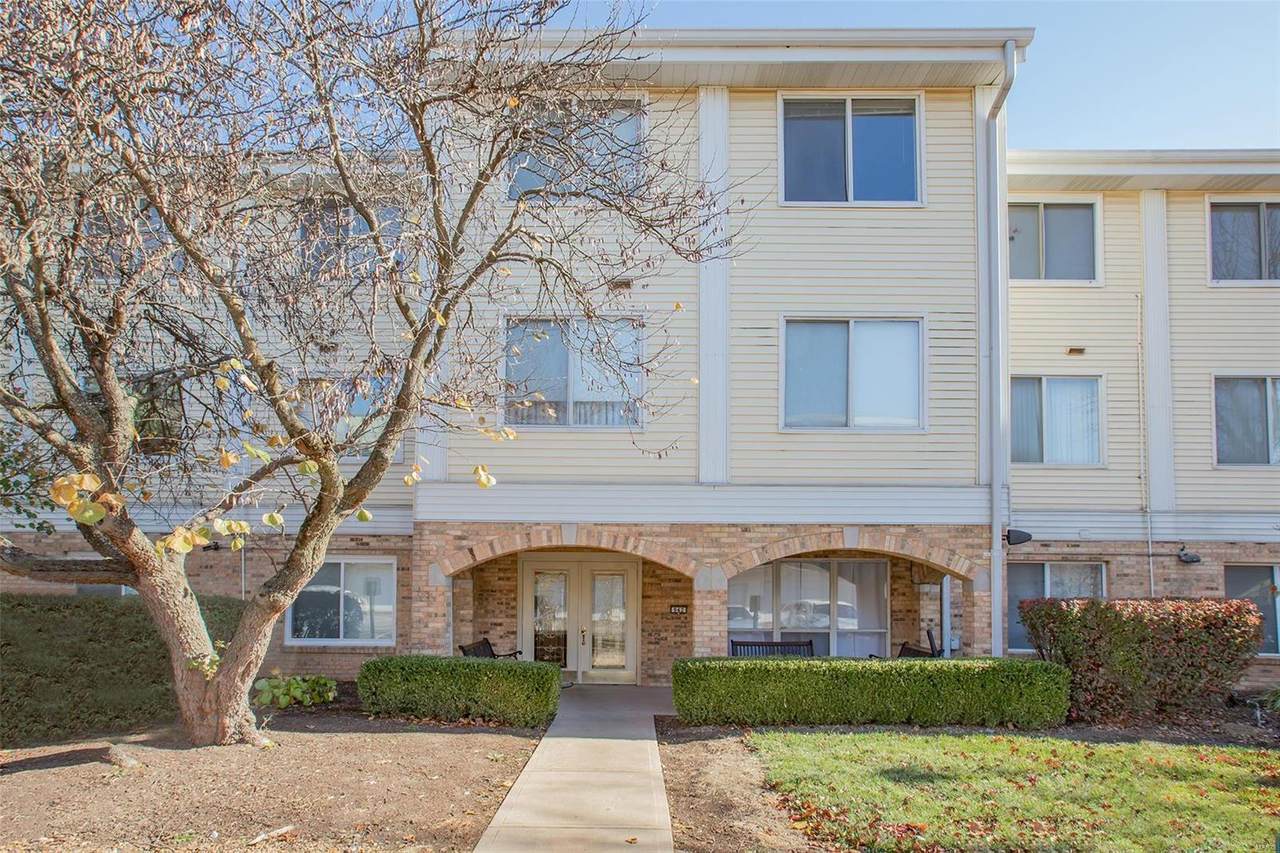 942 Guelbreth Lane - Photo 1