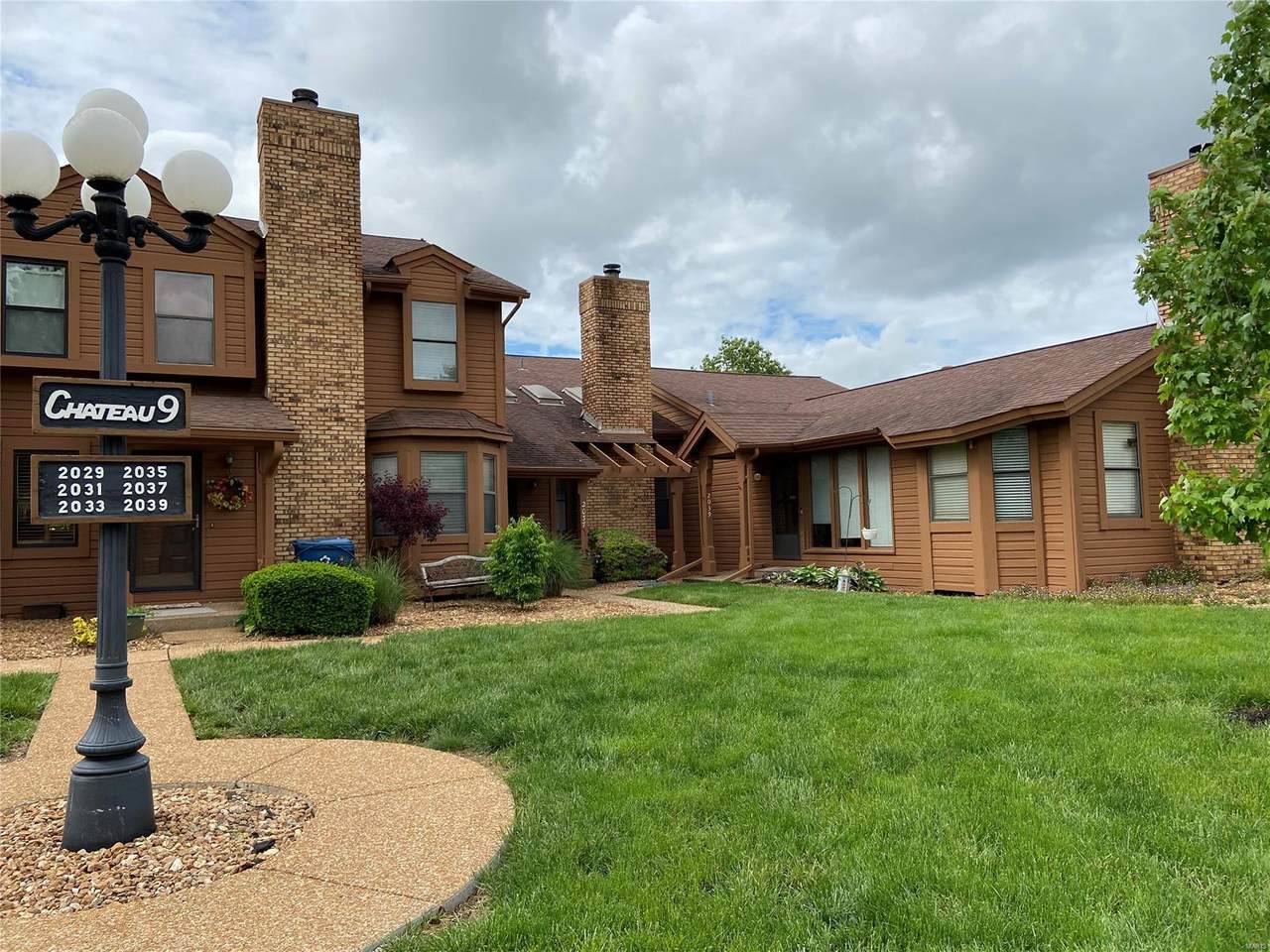 2037 Avignon Drive - Photo 1