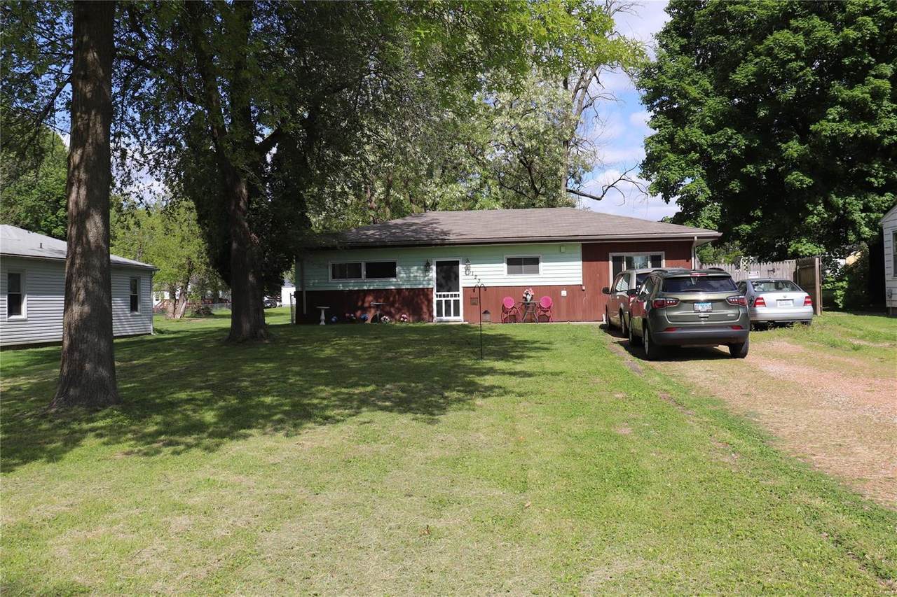 123 Kingsbury - Photo 1