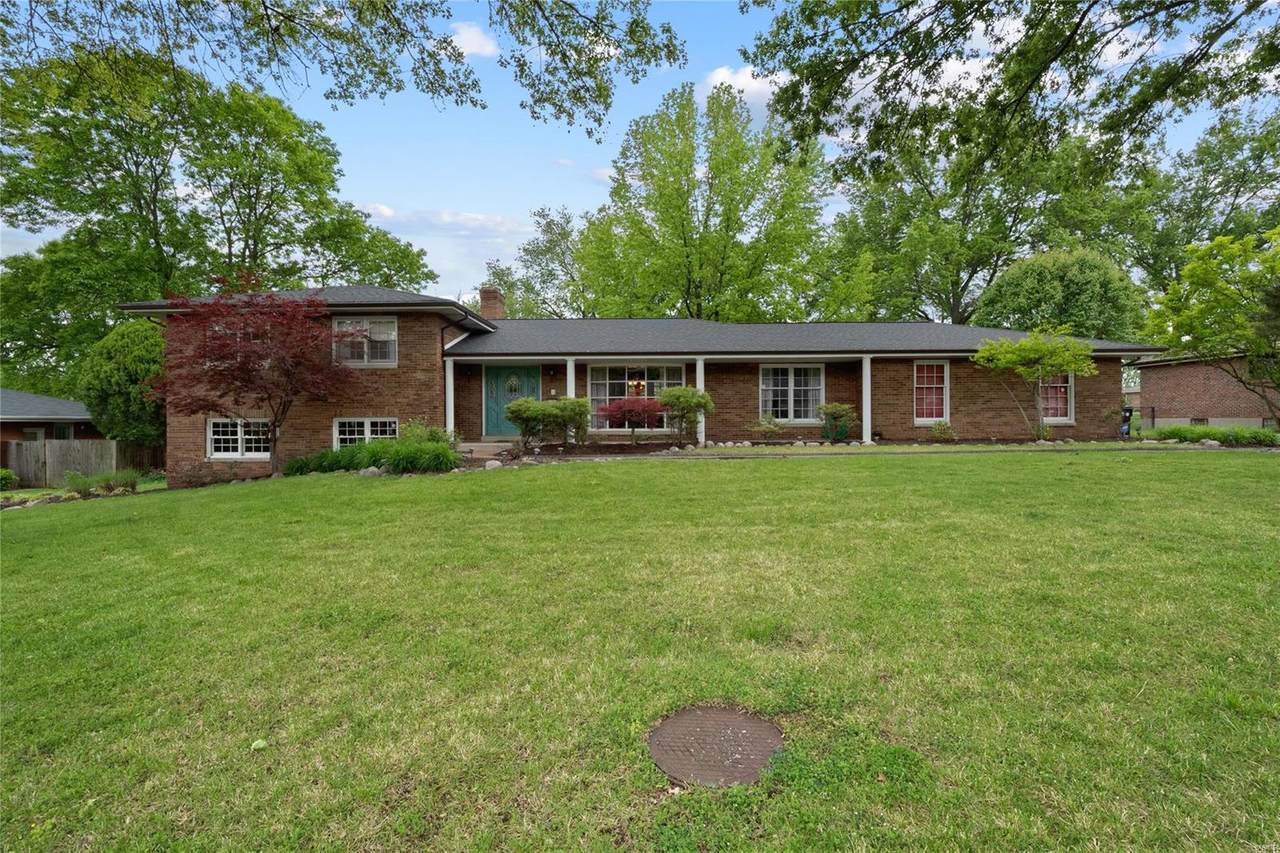 12022 Charwick Drive - Photo 1
