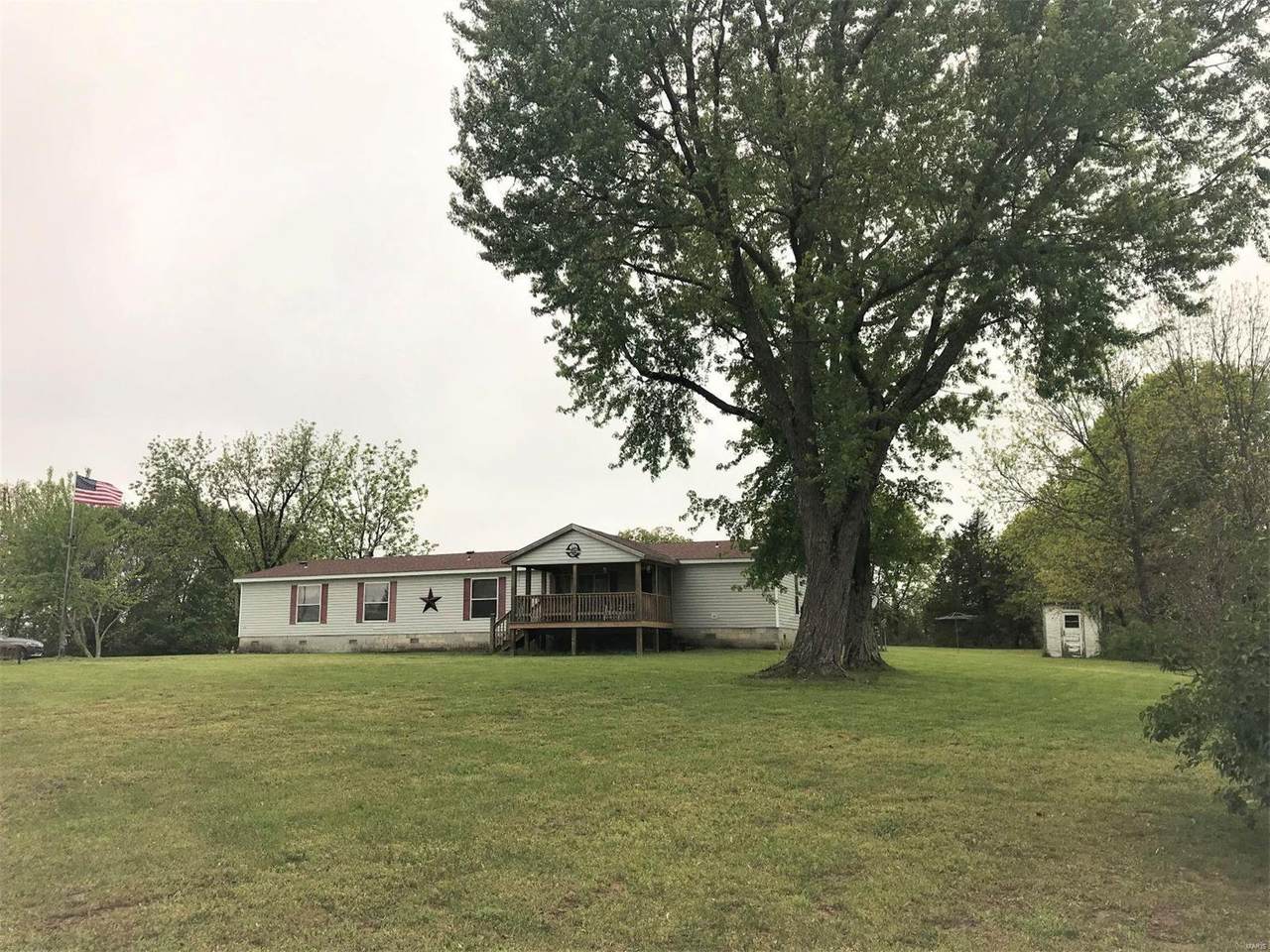 803 County Road 2410 - Photo 1