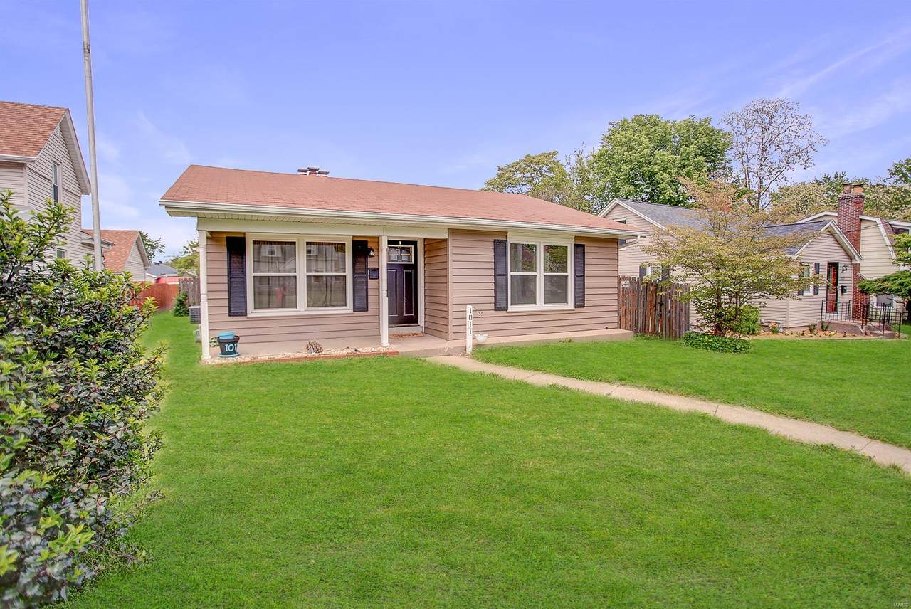 1011 Clay Street - Photo 1