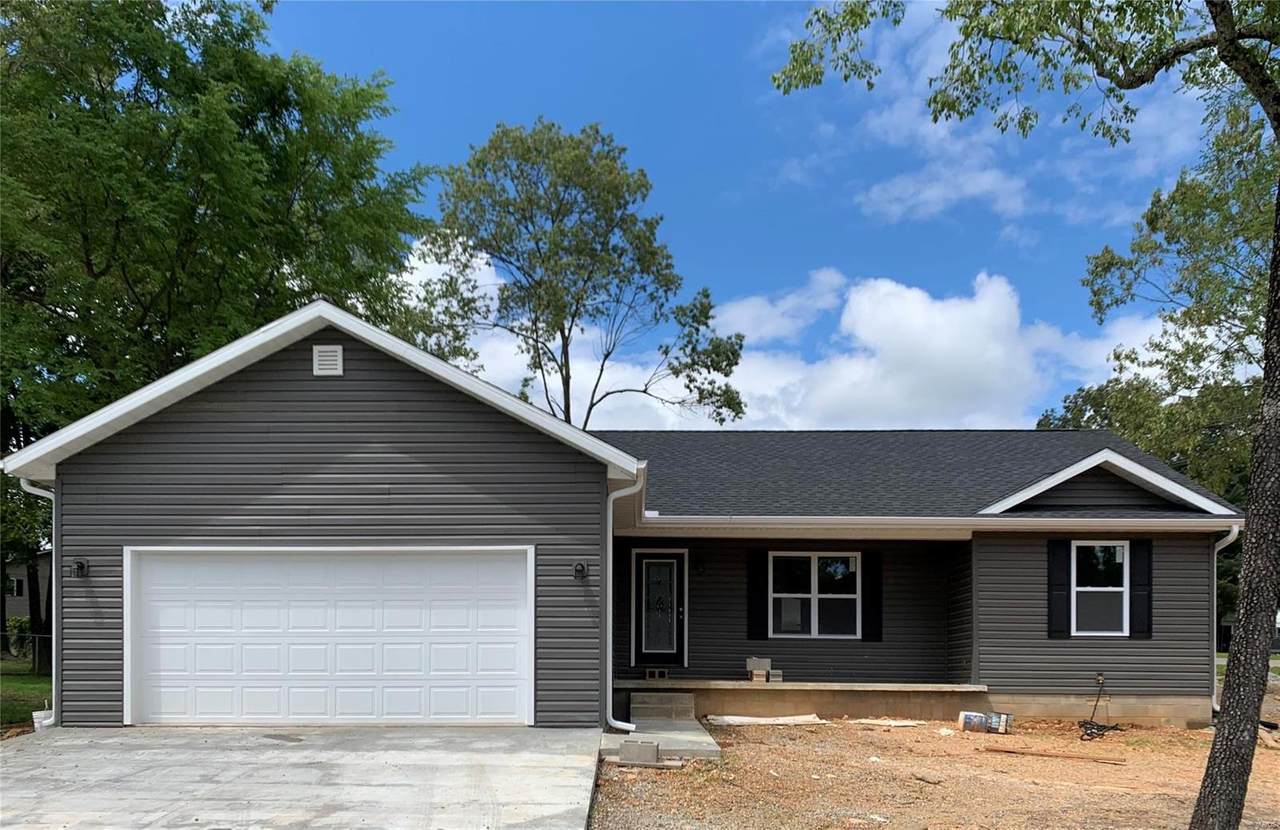 3007 Charlton - Photo 1