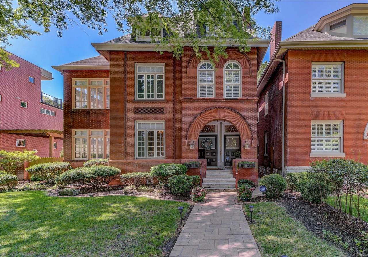 4200 Pine Boulevard - Photo 1