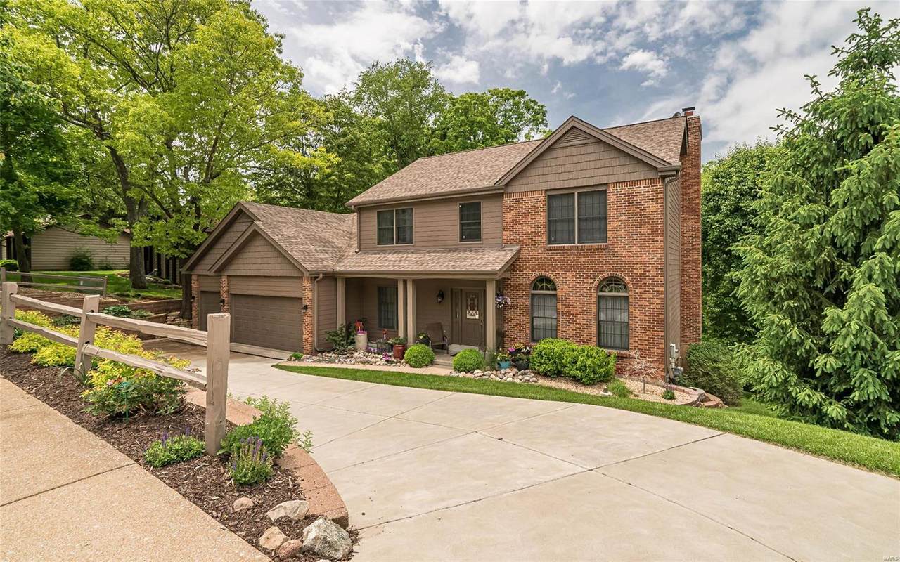 615 Shadowridge Drive - Photo 1
