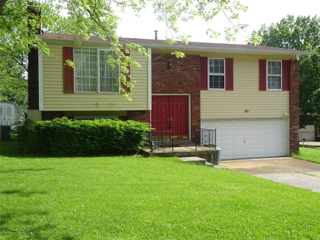 6 Golden Oak - Photo 1