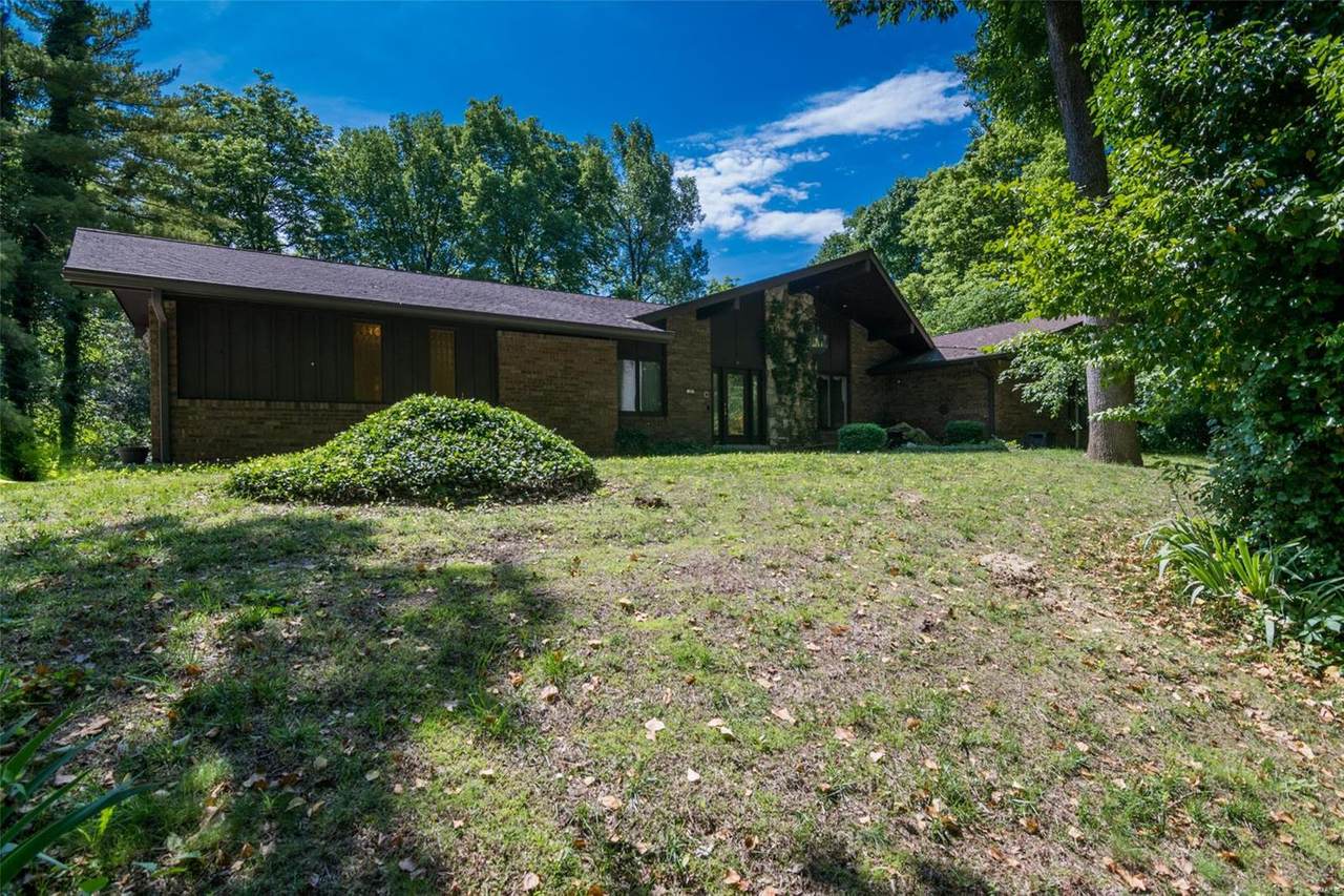 33 Briarcliffe Drive - Photo 1