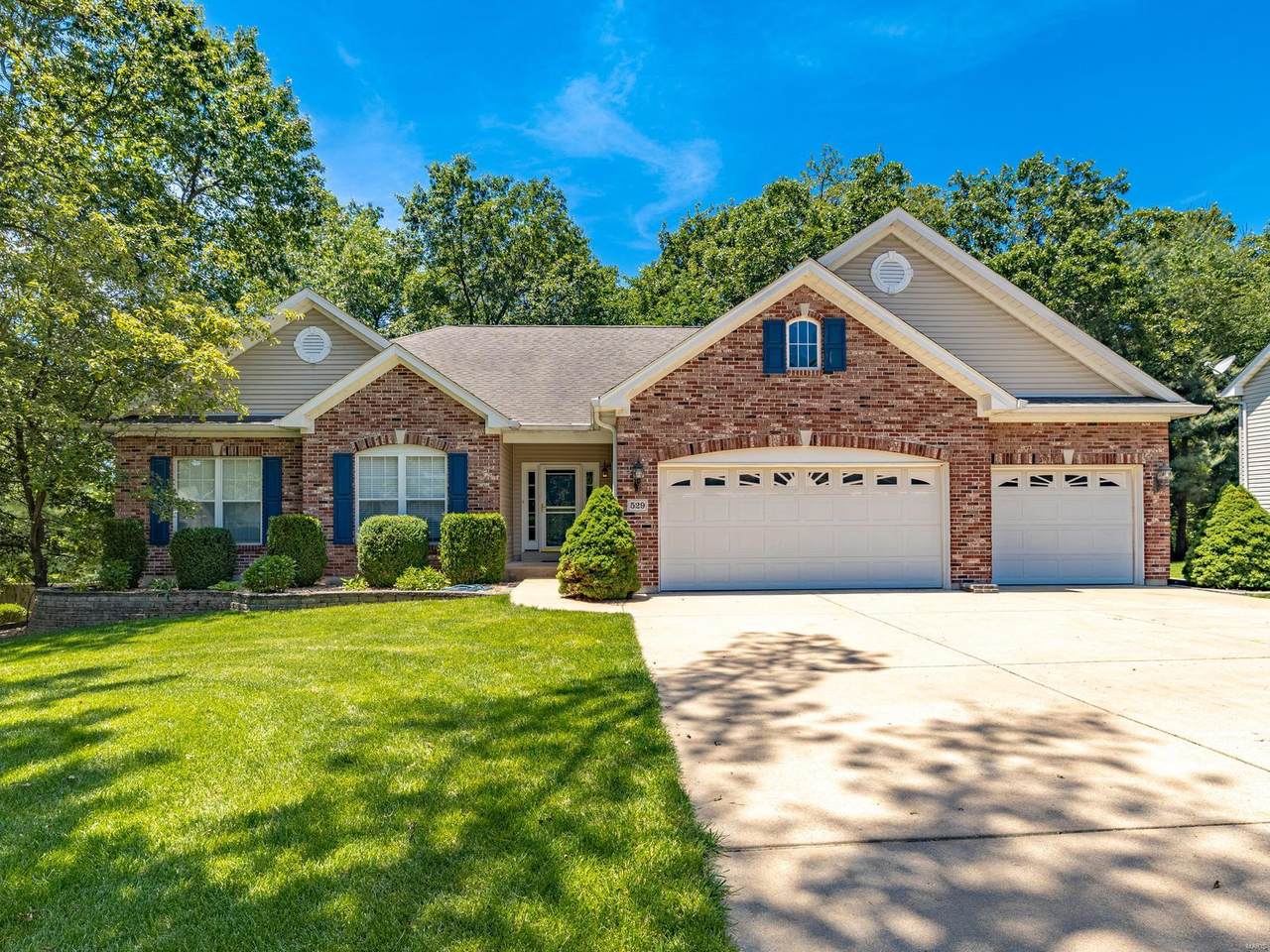 529 Jackson Way - Photo 1
