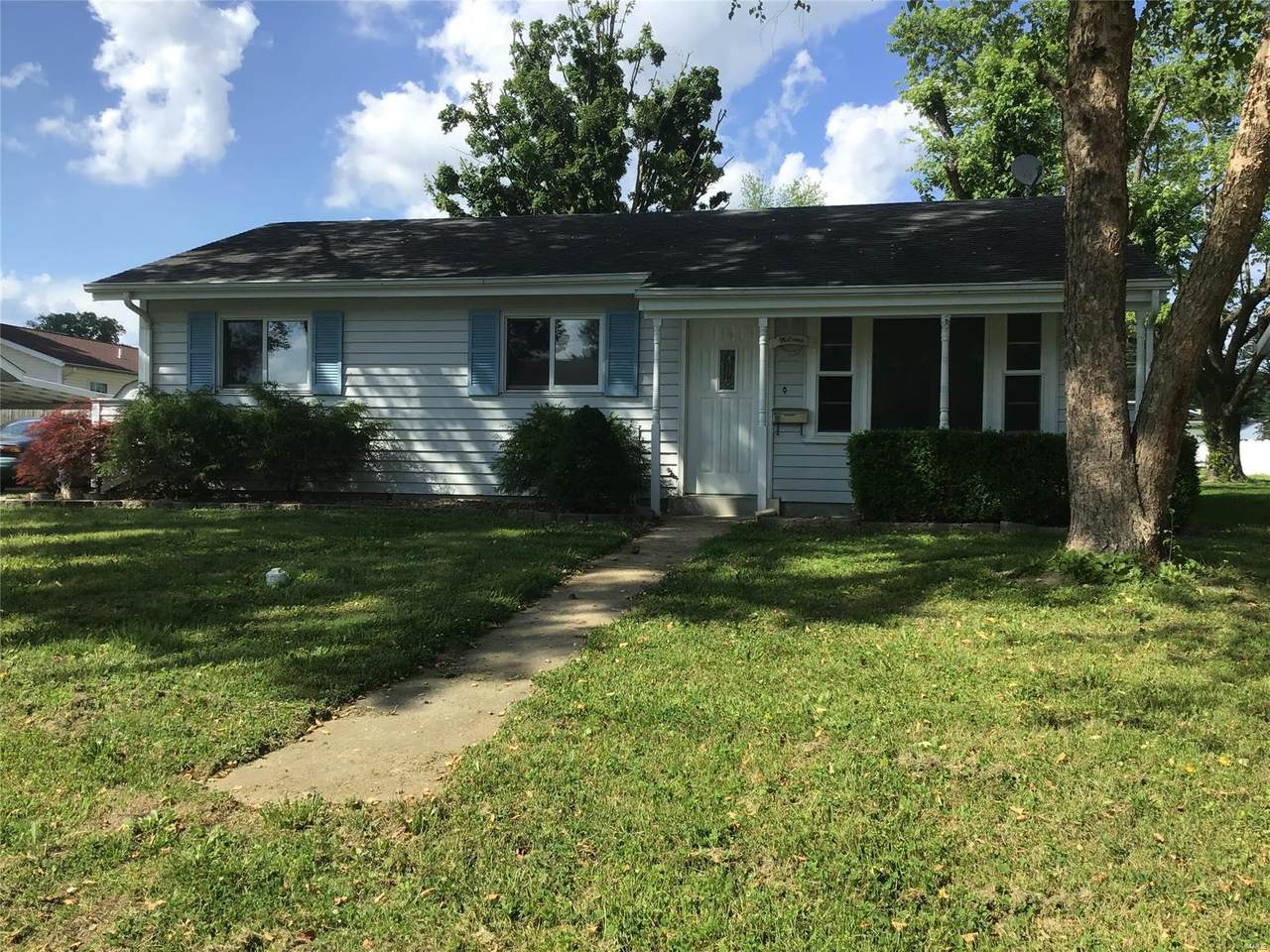 1703 6th Street - Photo 1