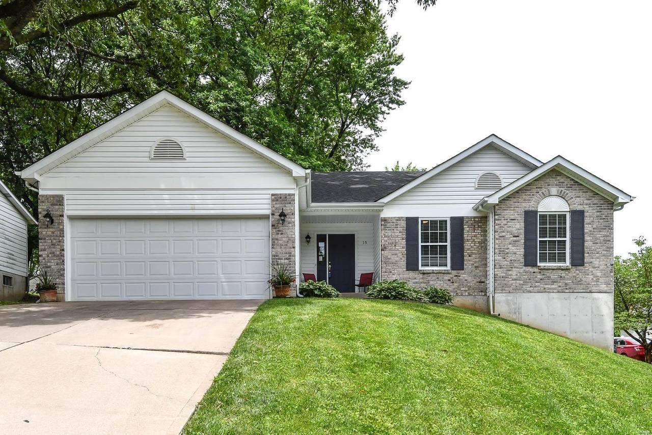 15 Cumberland Avenue - Photo 1